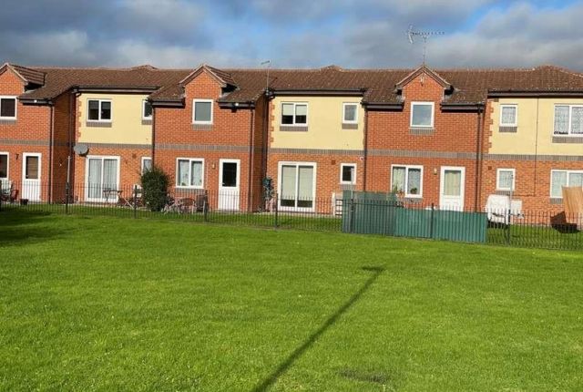 Thumbnail Property to rent in 53 The Pines, Worksop