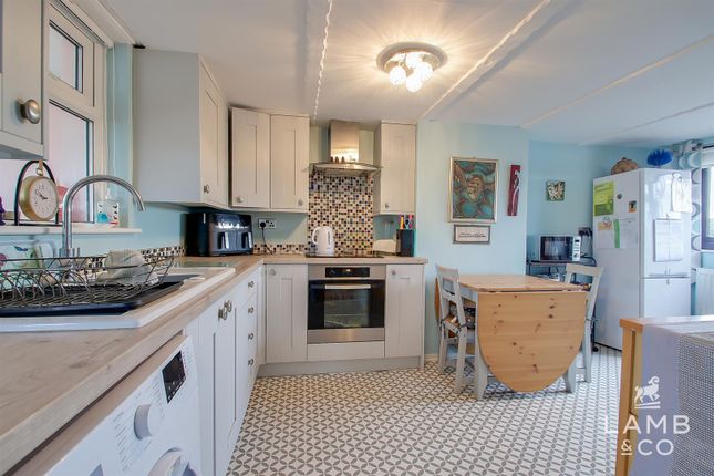 13, Colchester Road Wix, Manningtree photo 4