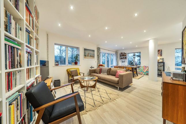 Flat 30, 8, Sylvan Hill, London photo 2