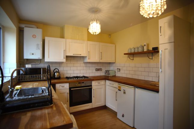 16, Greenoak, Bolton photo 4