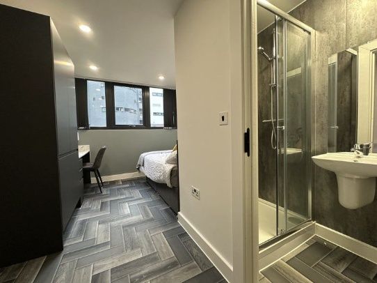 Bright And Modern Student Accommodation Bathroom W...