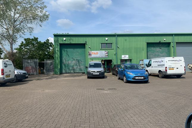Warehouse to let in Lower Tuffley Lane, Gloucester