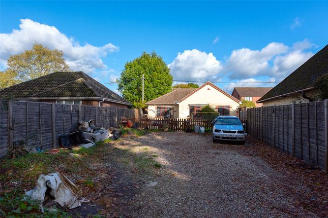 Thumbnail Bungalow for sale in Southdown Road, Tadley