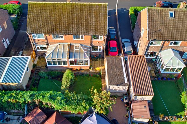 Manse Drive, Huddersfield photo 3