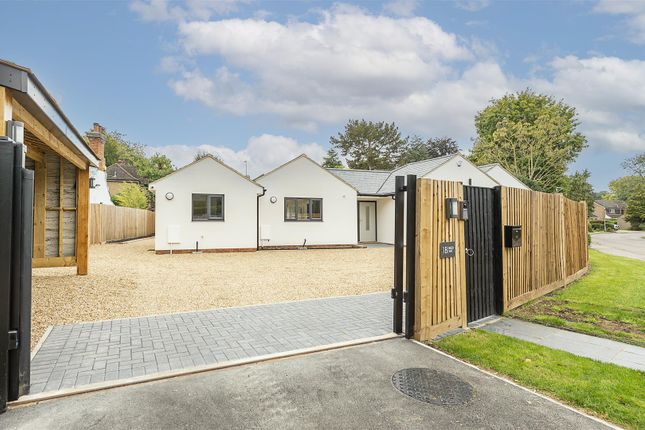 Thumbnail Detached bungalow for sale in Beech Way, Wheathampstead, St.Albans