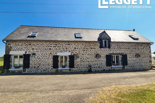 Thumbnail Villa for sale in Châtillon-Sur-Colmont, Mayenne, Pays De La Loire