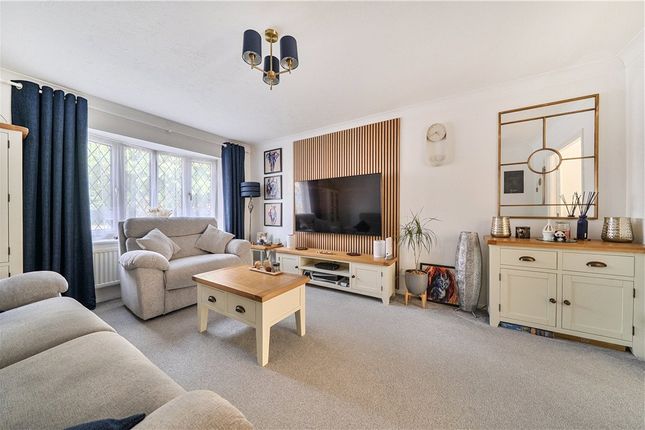 14, Bilberry Drive, Southampton photo 3