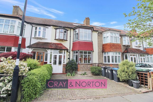 Terraced house for sale in Compton Road, Addiscombe
