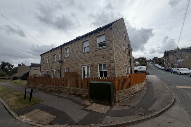 47, Wibsey Bank, BRADFORD photo 4