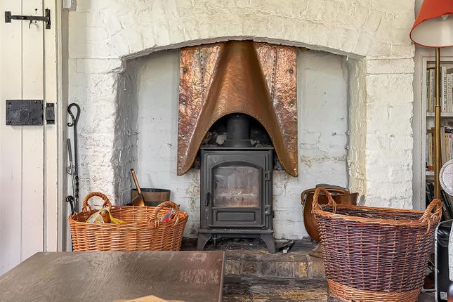 Farm Cottage, 18, High Street, Barton photo 4