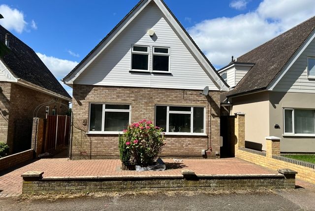 Thumbnail Detached house to rent in 3/4 Bedroom Detached Property, Putnoe Bedford
