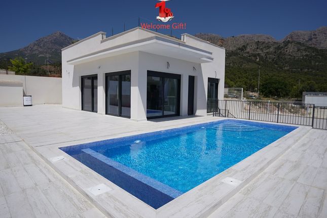 Thumbnail Bungalow for sale in Polop, Polop, Alicante, Spain