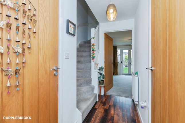 20, Shepherds Reach, Leicester photo 2