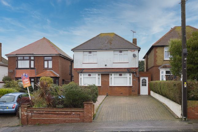 4-bed detached on 25, Downs Road, Ramsgate, £450,000