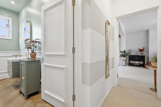Flat 4, 42, Park Street, St. Albans photo 3