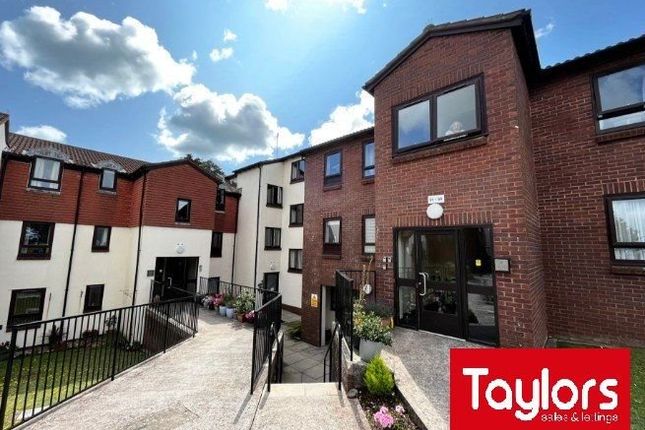 Thumbnail Flat for sale in Pebble Court, Paignton