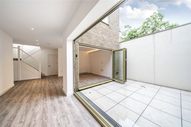 6, Brook Mews, London photo 2