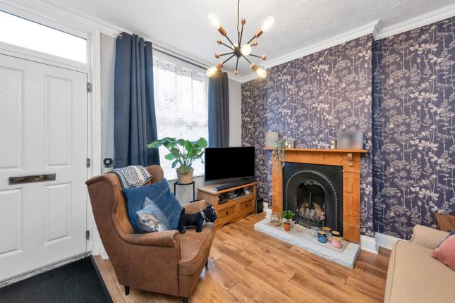 13, Harborough Road, Rushden photo 2