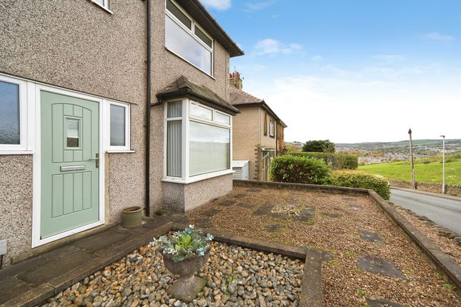 Park Lane, Keighley photo 2