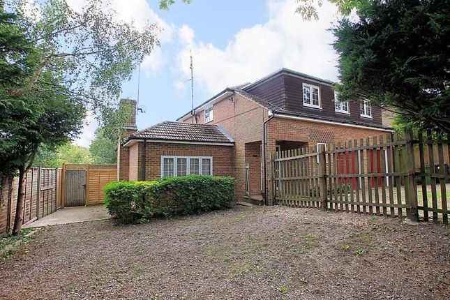 Thumbnail Detached house to rent in 16 Purley Rise, Purley On Thames, Reading