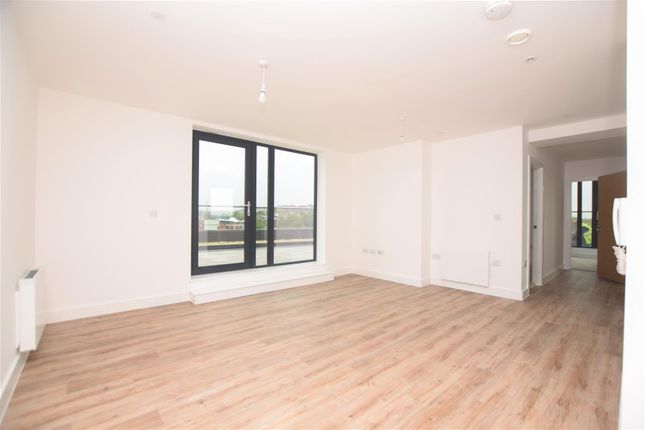 Flat to rent in Stokes Croft, Beckford House