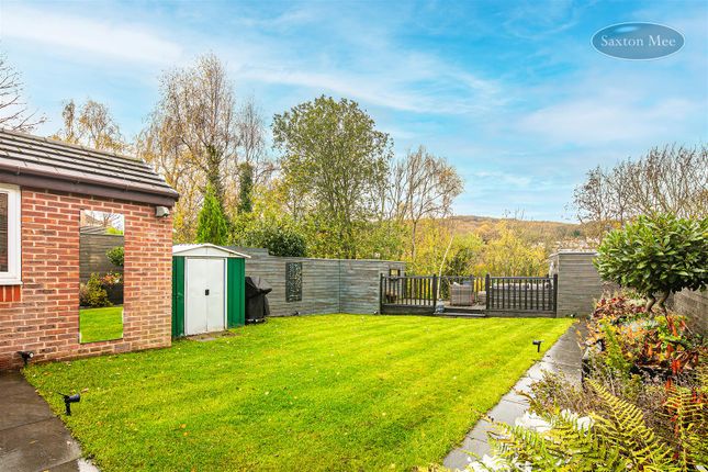 92, Clough Grove, Sheffield photo 3