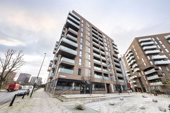 Thumbnail Property for sale in Lighterman Point, 3 New Village Avenue, London