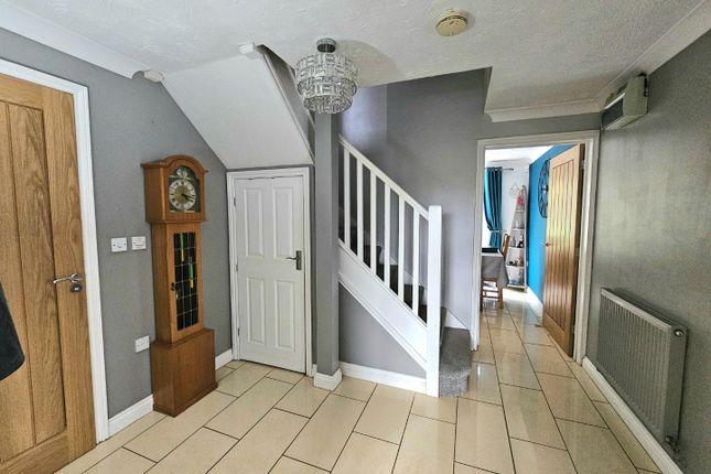 2A, Manor Avenue, Dursley photo 2