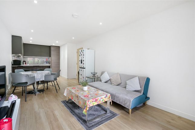 Flat 14, Capri House, 1, Beaufort Square, London photo 4