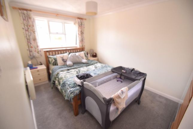 31, Benbow Avenue, Eastbourne photo 5