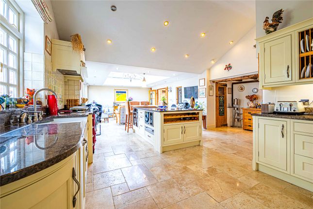 Ivy Cottage,, Leighton Road, Northall photo 4