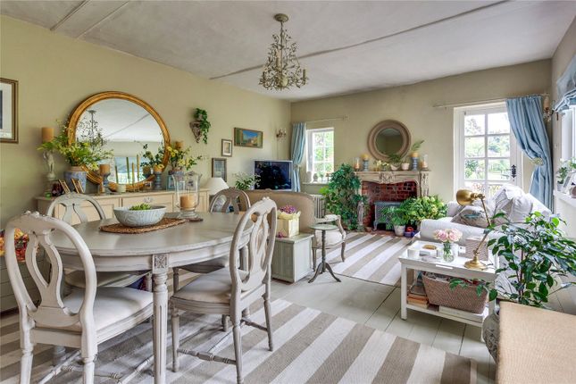 White Rose Cottage, 95, High Street, Berkshire photo 3