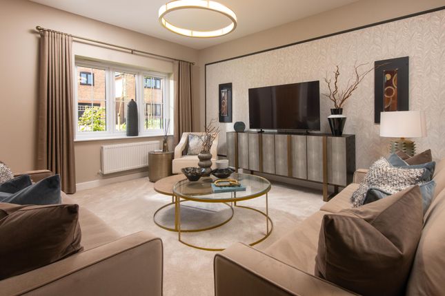 9, Trumps Green Road, Virginia Water photo 4
