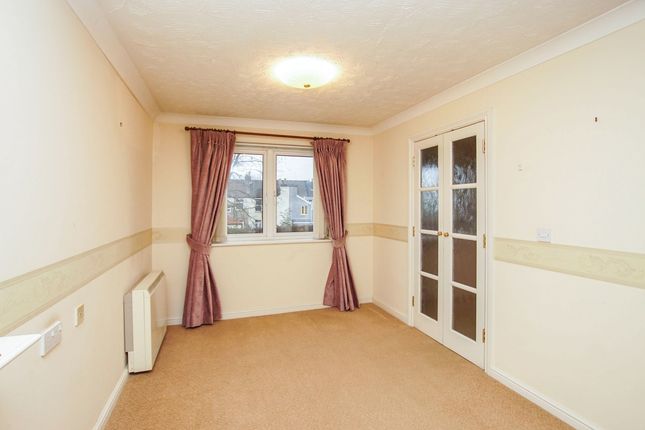 Flat for sale in New Station Road, Bristol, Somerset
