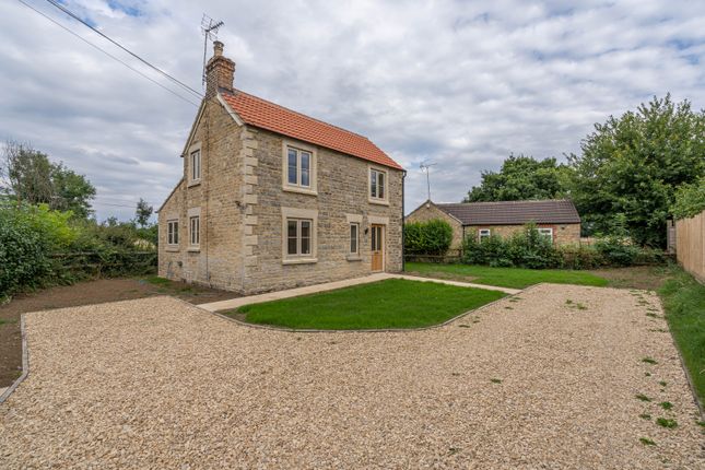 Thumbnail Cottage to rent in Lea, Malmesbury