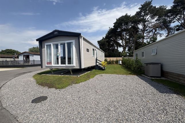 2-bed caravan on ABI Hamilton, Wilberfoss Park, Hull Road, York, £59,500