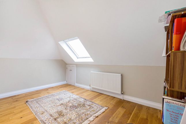 Detached house to rent in West Temple Sheen, East Sheen, London