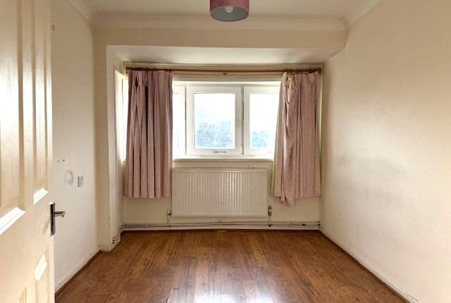 114, Francis Road, Harrow photo 4