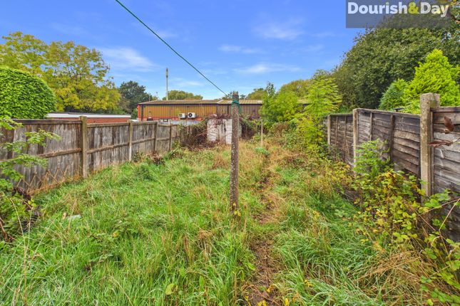 130 Sandon Road, Stafford photo 4