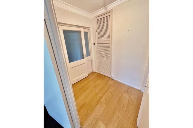 Flat for sale in The Croft, London