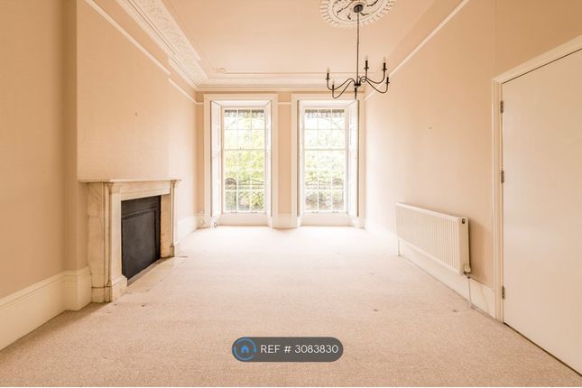 Caledonia Place, Bristol photo 5