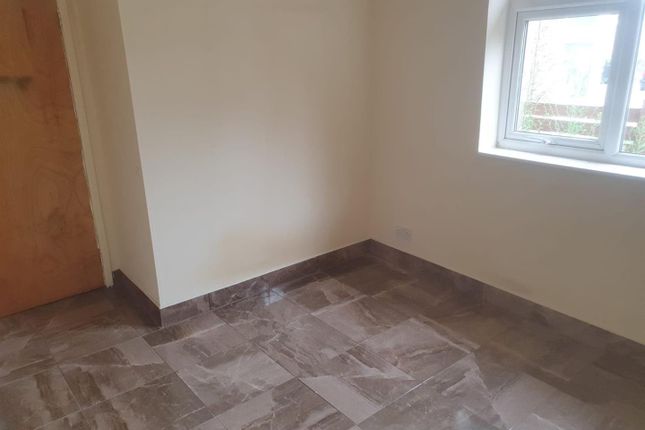 Flat 9a, St Clements Court, 94 Fosse Lane, Leicester photo 5