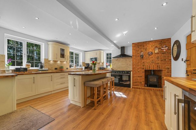 Cedars, Bergholt Road, Ipswich photo 3