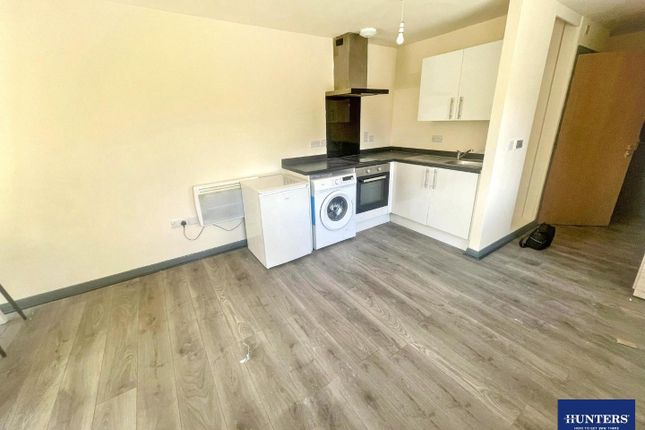 Flat 122 Olicana House, Chapel Street, Bradford photo 2