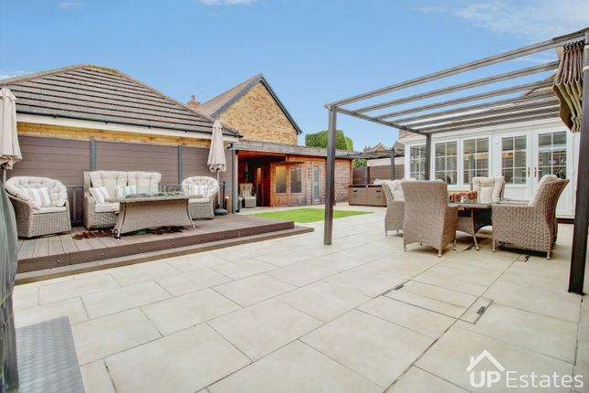 24, Skipworth Road, Coventry photo 2