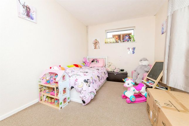Flat for sale in Windermere Road, Clacton-On-Sea