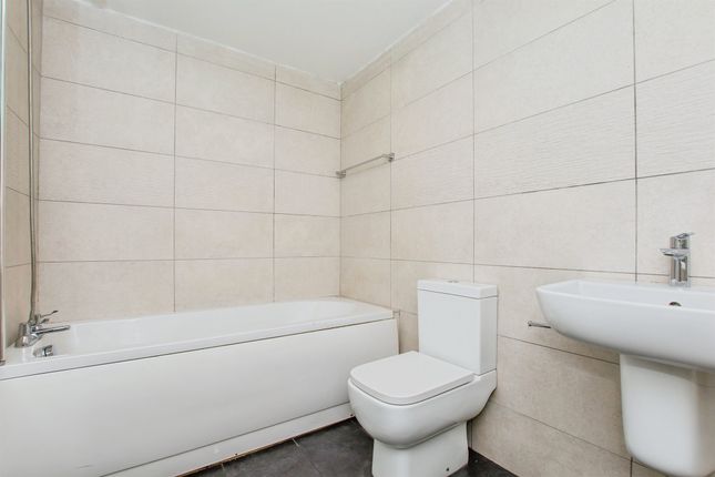 403, Lincoln Road, Peterborough photo 3