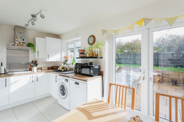 27, Repton Drive, Hanslope, Milton Keynes photo 4