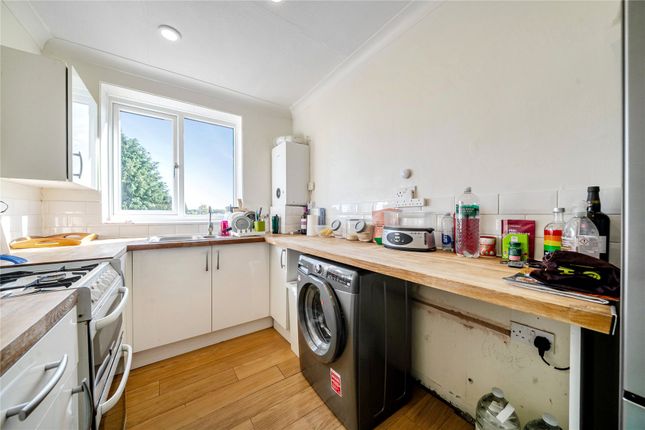 5B, Stanley Way, Orpington photo 3