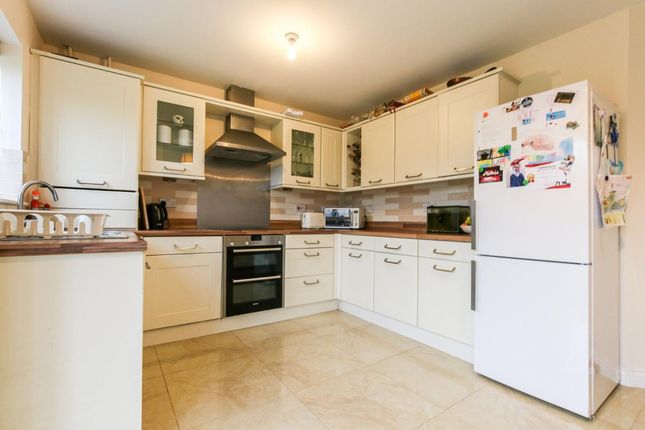139 Cloverfield, Newcastle Upon Tyne photo 5